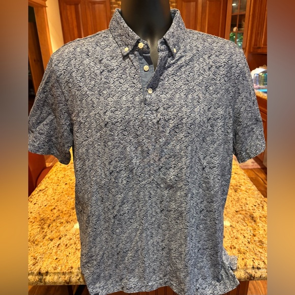 Johnnie-O men’s “Hangin’‎ Out” polo. Sharp Navy and White Casual Shirt. Medium - Picture 3 of 6